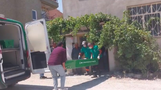 Tartıştığı annesini bıçaklayarak öldürdü