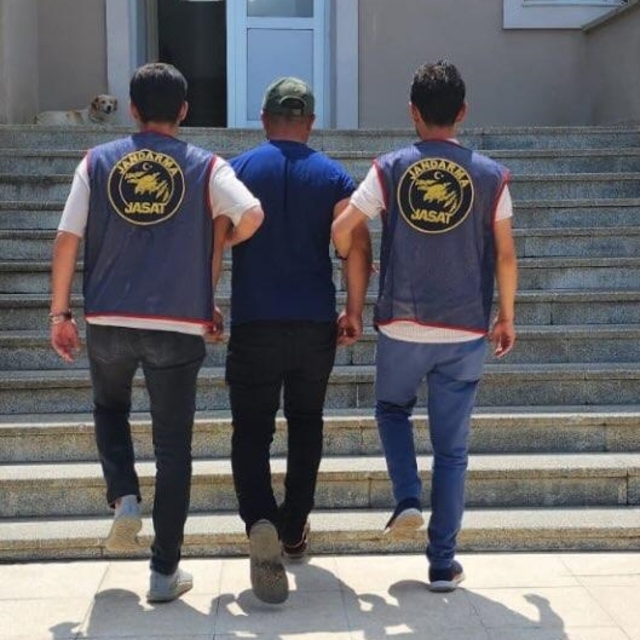 Adana'da 25 yıl 6 ay kesinleşmiş hapis cezasıyla aranan hükümlü yakalandı