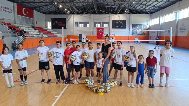 Mardin Savur'da yaz kursları ilgiyle sürüyor