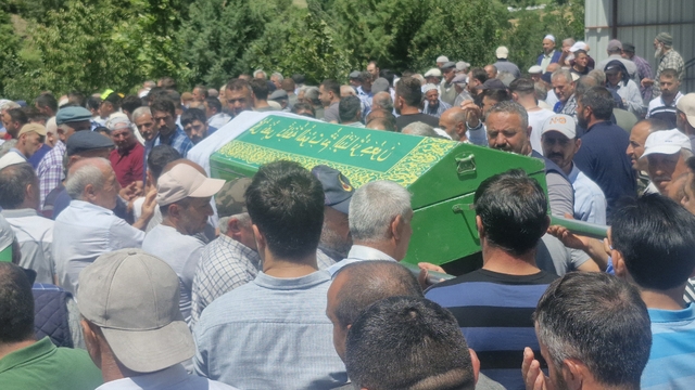 Tokat'ta Kelkit Çayı'nda boğulan 2 kuzenin cenazesi toprağa verildi