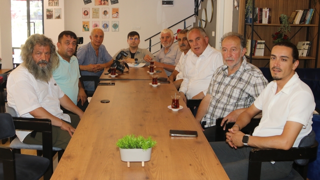 Taşova Belediye Başkanı Özalp gazetecilerle buluştu