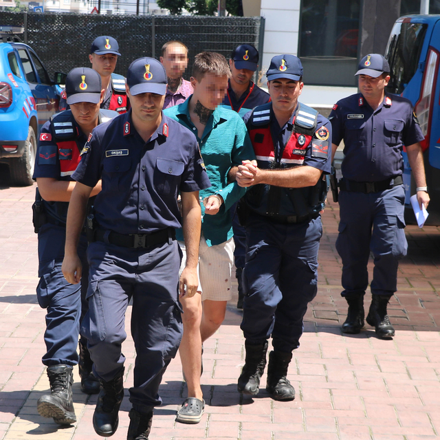 Rusların cinayetle biten kavgasında 2 şüpheli adliyede