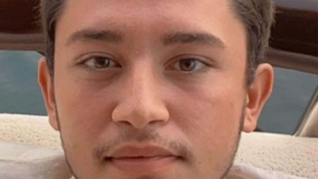 Kavgada ölen Arda Deniz için ailesi 'adalet yürüyüşü' çağrısı yaptı