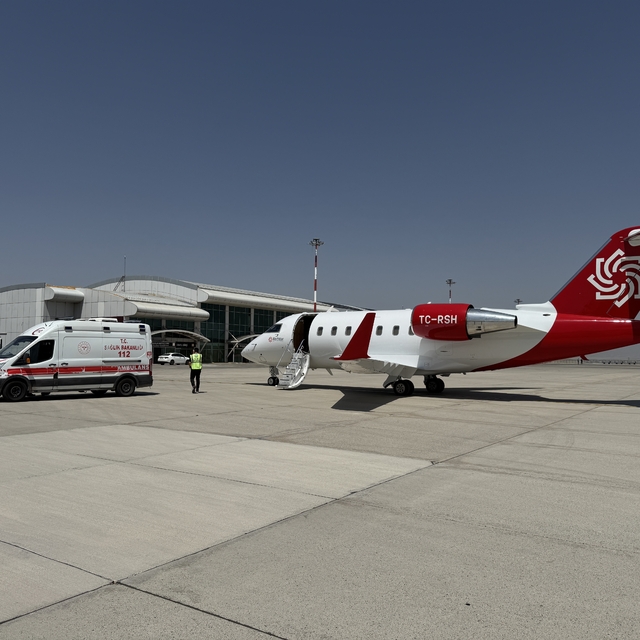 Ağrı'da kalp rahatsızlığı olan bebek ambulans uçakla Ankara'ya gönderildi