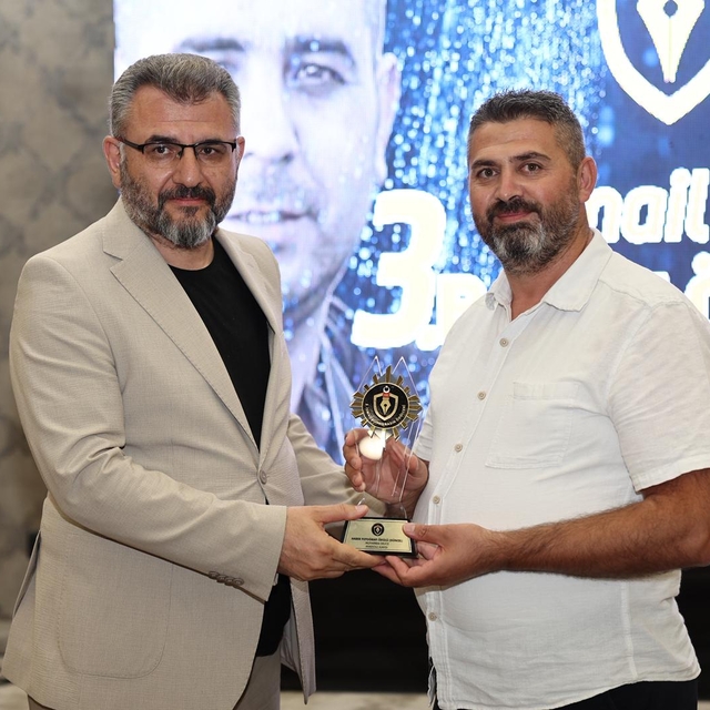 Sivas'ta "İsmail Güneş Basın Ödülleri" törenle sahiplerini buldu