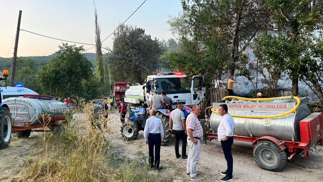 Mudurnu'da atıl kümeste çıkan yangın ormana sıçradı; alevler büyümeden söndürüldü