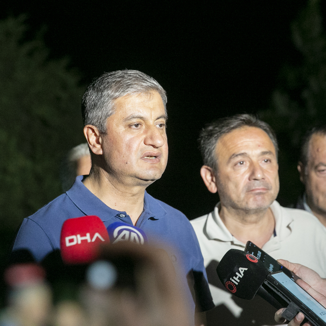 Karabük Valisi Yavuz'dan Safranbolu ve Ovacık'taki orman yangınlarına ilişk...