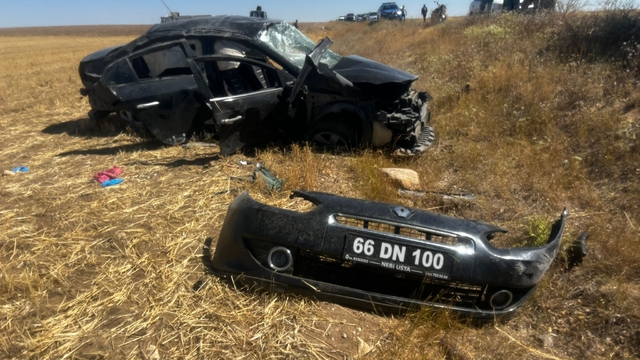 Yenifakılı Belediye Başkanı Sarıaslan, kazada hayatını kaybetti