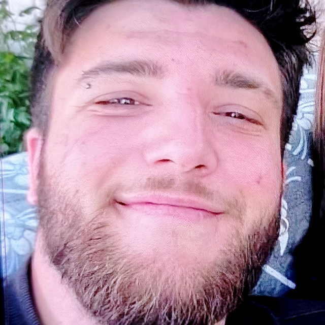 Refüje çarpan motosikletin sürücüsü üniversiteli Kemal Efe öldü