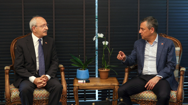 CHP Genel Başkanı Özel'den kardeşi vefat eden Kemal Kılıçdaroğlu'na taziye ziyareti