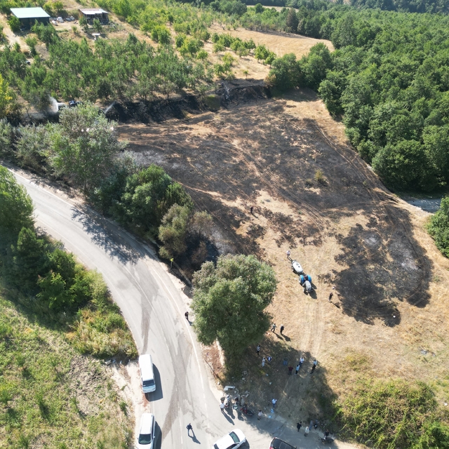 Bursa'da arazide çıkan yangın söndürüldü