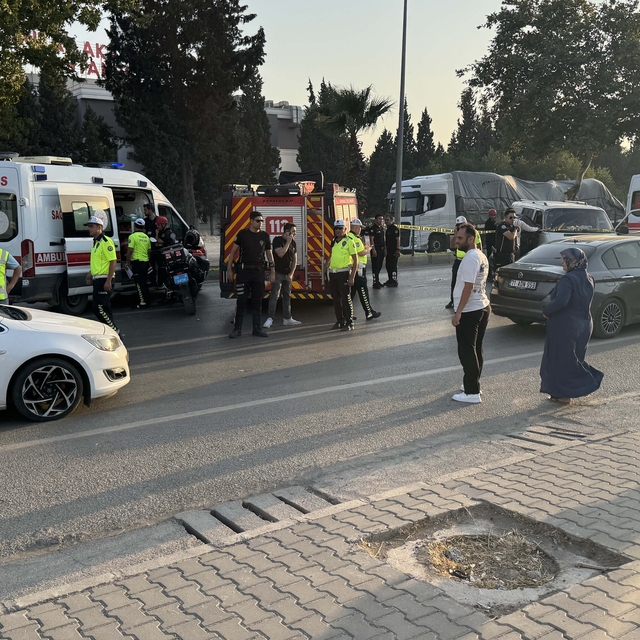 Kahramanmaraş'ta devrilen minibüsteki 1 kişi öldü, 2 kişi yaralandı