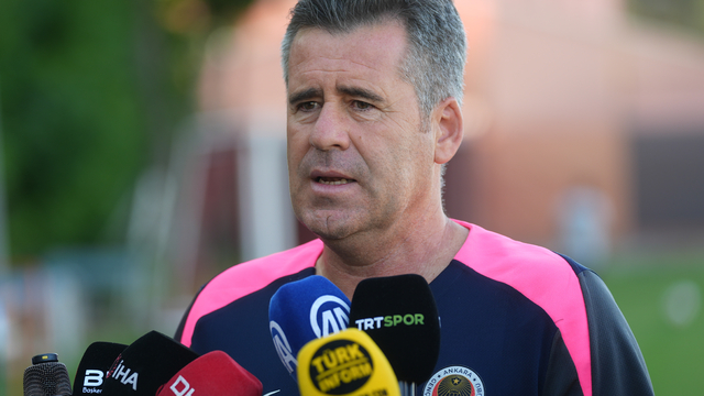 Gençlerbirliği Teknik Direktörü Hüseyin Eroğlu, taraftardan "dolu stat" istedi: