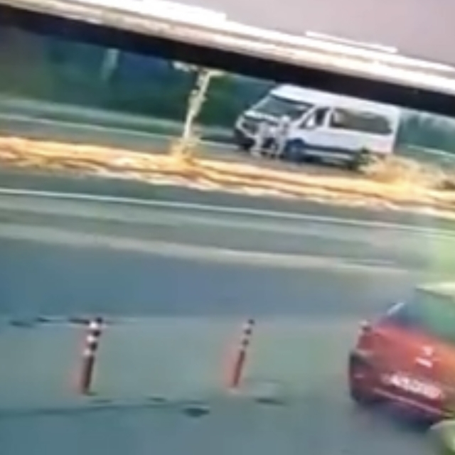 Otomobilin çarptığı Hiranur, ağır yaralandı