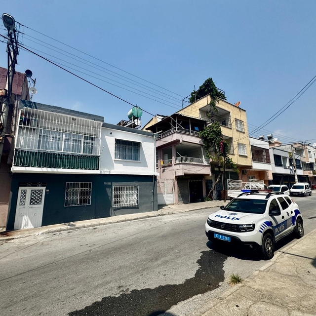 Mersin'de anne ile kızı öldürüldü