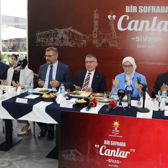 AK Parti Genel Başkan Yardımcısı Uygur, Sivas'ta "Bir Sofrada Canlar" progr...