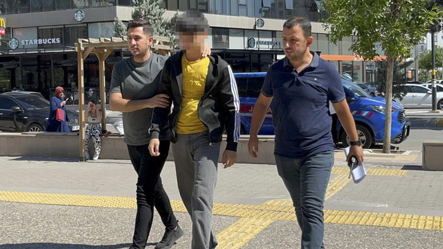 Aksaray'da tartıştığı ağabeyini bıçaklayarak öldüren şüpheli tutuklandı