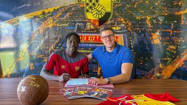 Göztepe Junior Olaitan Ishola ile imzaladı
