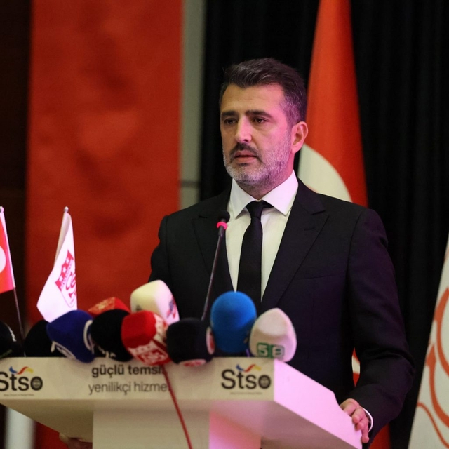 Sivasspor Kulübü Başkanı Karagöl'den taraftara çağrı