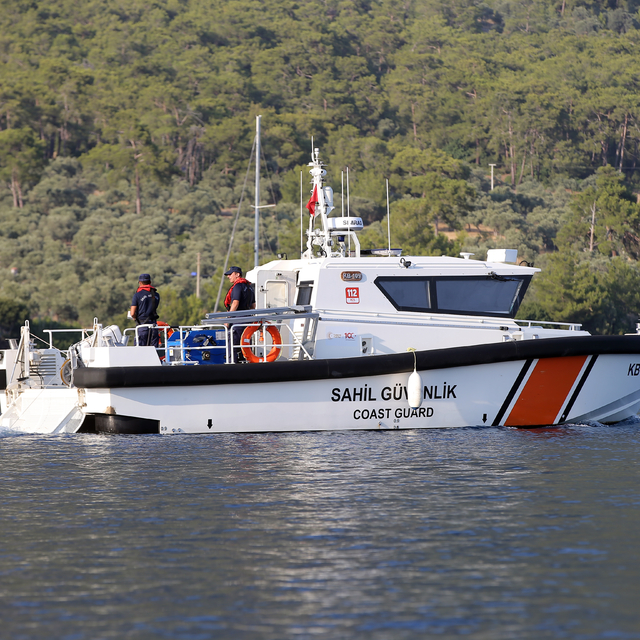 Muğla'da denizde kaybolan kişiyi arama çalışmaları sürüyor