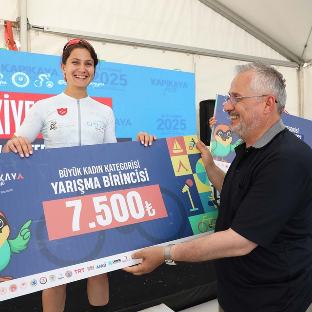 Kapıkayafest'te düzenlenen bisiklet yarışı sona erdi