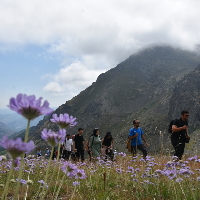 Gümüşhane'deki Artabel Gölleri Tabiat Parkı'nda hafta sonu yoğunluğu