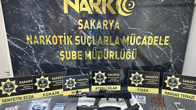 Sapanca'da düzenlenen uyuşturucu operasyonunda 6 zanlı yakalandı