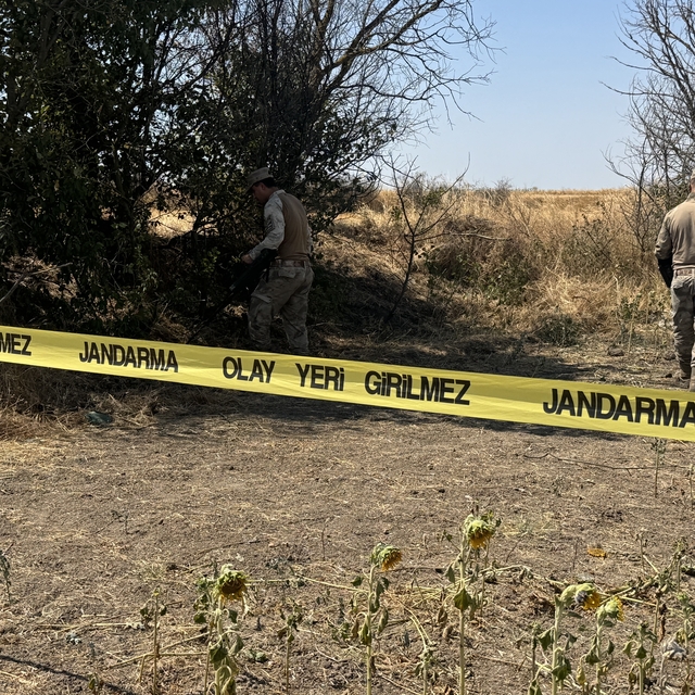 Edirne'de başından tabancayla vurulmuş kadın cesedi budundu
