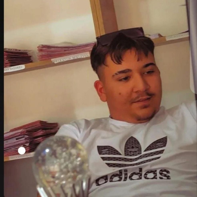 Aydınlatma direğine çarpan motosikletin sürücüsü hayatını kaybetti (2)