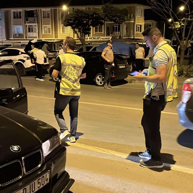 Edirne'de asayiş ve trafik denetimi yapıldı