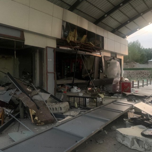 Van'da akaryakıt istasyonunda patlama: 1 yaralı