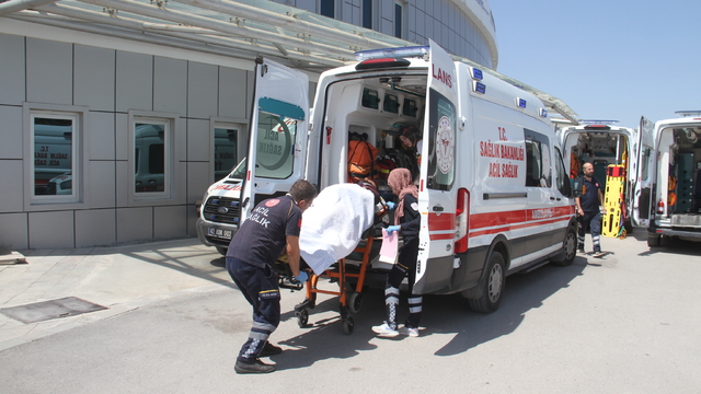 Konya'daki trafik kazasında 4 kişi yaralandı