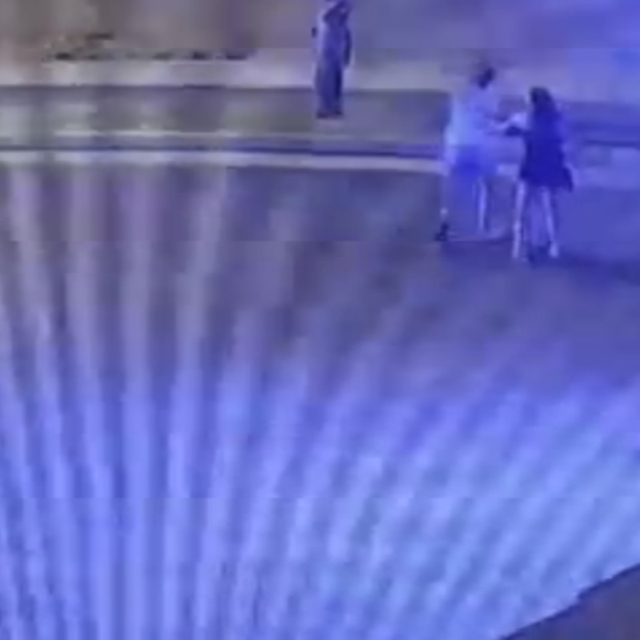 Doğum gününü kutladığı eşinin gözü önünde kazada yaşamını yitirdi