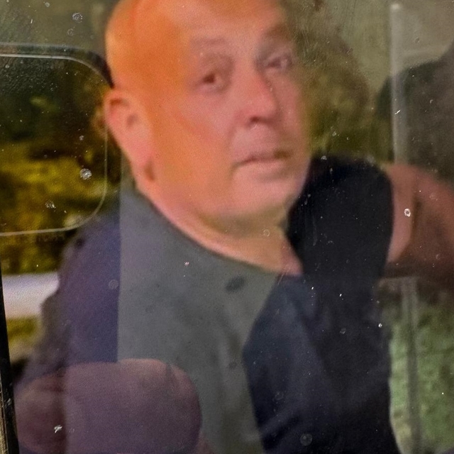 Evinde merdivenden düşüp öldü