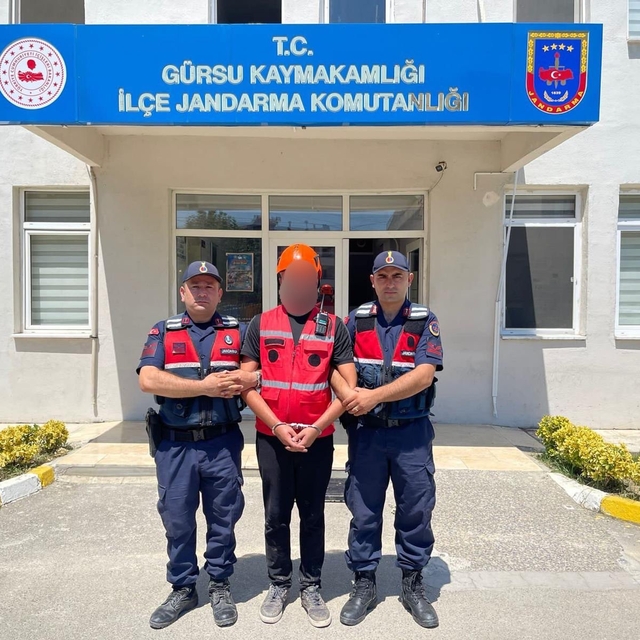 Bursa'daki yangın bölgesi dronla görüntülendi (11)