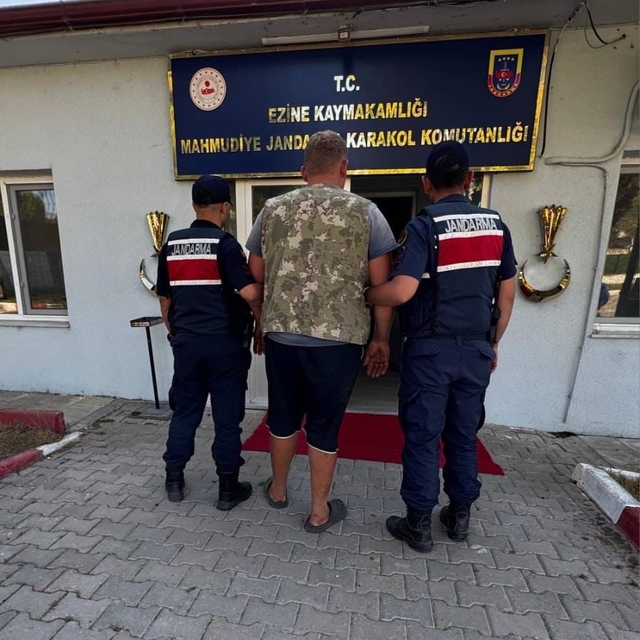 Çanakkale'deki tarım arazisinde çıkan yangın soruşturmasında 1 gözaltı