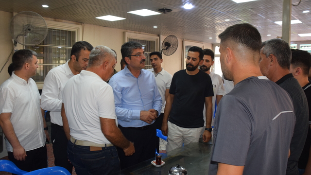 AK Parti Batman Milletvekili Nasıroğlu'ndan hastalara ziyaret