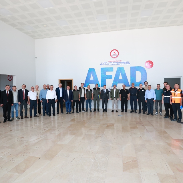 Samsun'da orman yangınlarıyla mücadele için koordinasyon kurulu toplantısı...