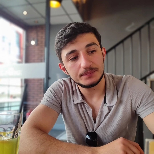 Sapanca Gölünde arkadaşlarının gözü önünde boğuldu