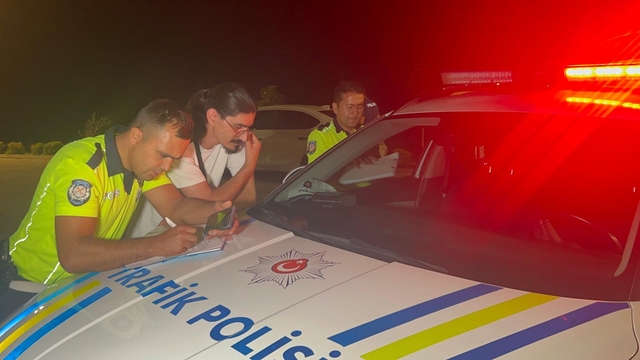 Nevşehir'de polisin "dur" ihtarına uymayan sürücü kovalamacayla yakalandı