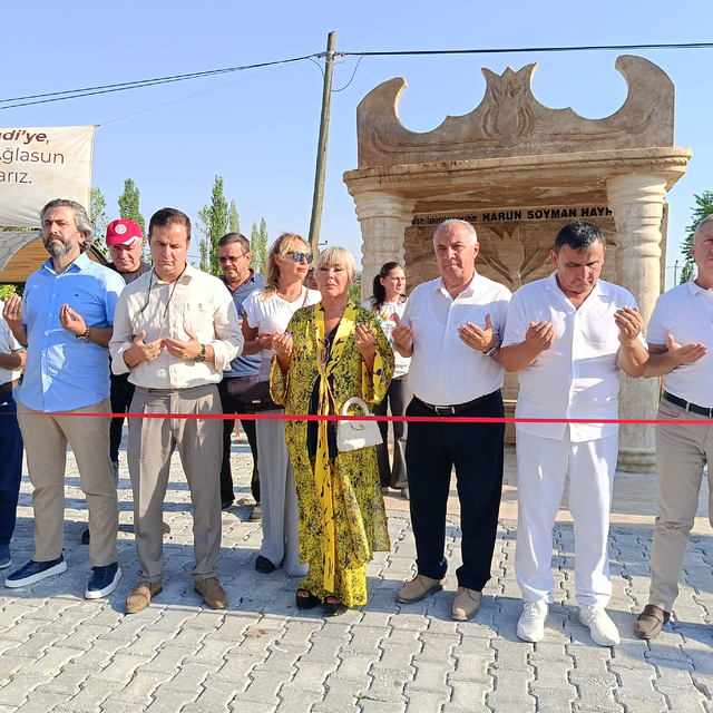 Safiye Soyman, vefat eden oğlu adına çeşme yaptırdı