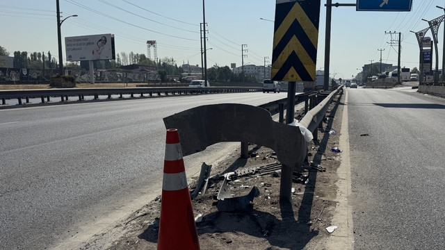 Kocaeli'de bariyere çarpan motosikletin sürücüsü öldü