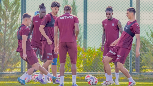 Trabzonspor'da bireysel performanslar parladı, genç oyuncular göze girmeye çalıştı