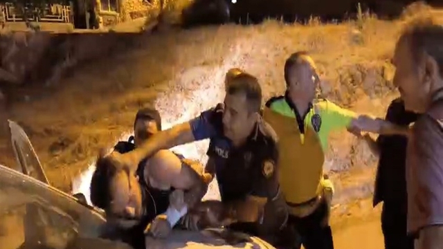 Bursa'da orman yangınını çıkaran şüpheli, ellerini yakıp, telefonunu düşürmüş