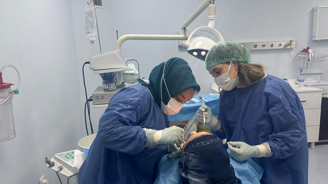 Batman'da çenesinde kist tespit edilen hasta ameliyatla sağlığına kavuştu