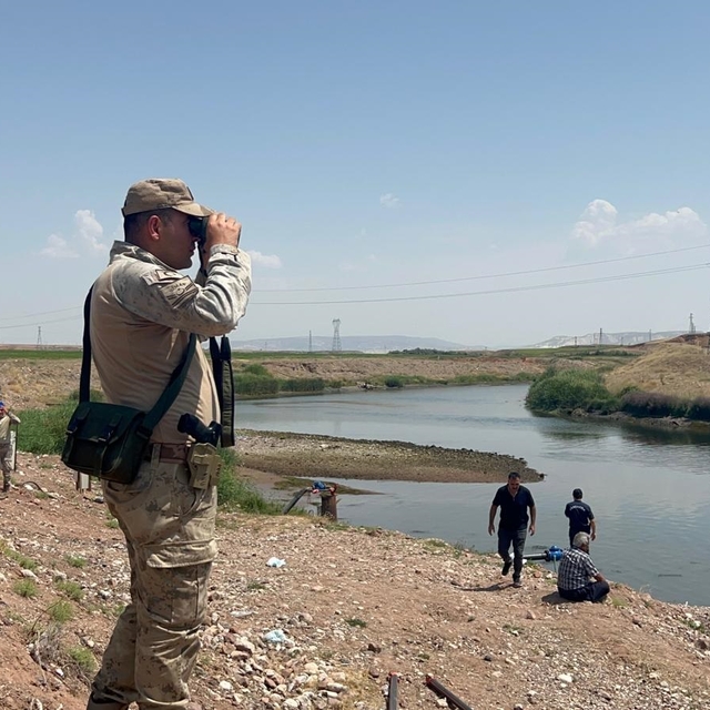 Serinlemek için girdiği Kızılırmak'ta kayboldu