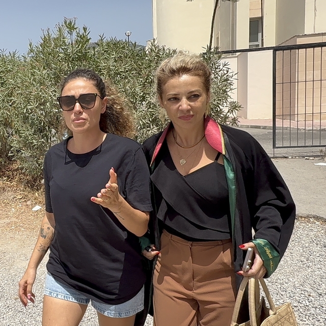 Şarkıcı Dilan Çıtak adli kontrolle serbest bırakıldı