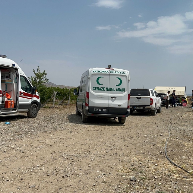 Elazığ'da biri kadın 2 kişi, sulama havuzunda ölü bulundu