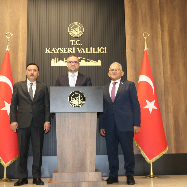 TCMB Başkanı Fatih Karahan, Kayseri'de ziyaretlerde bulundu