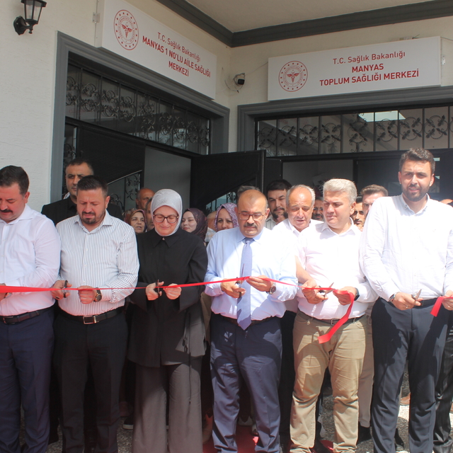 Manyas'ta sağlık merkezi törenle açıldı